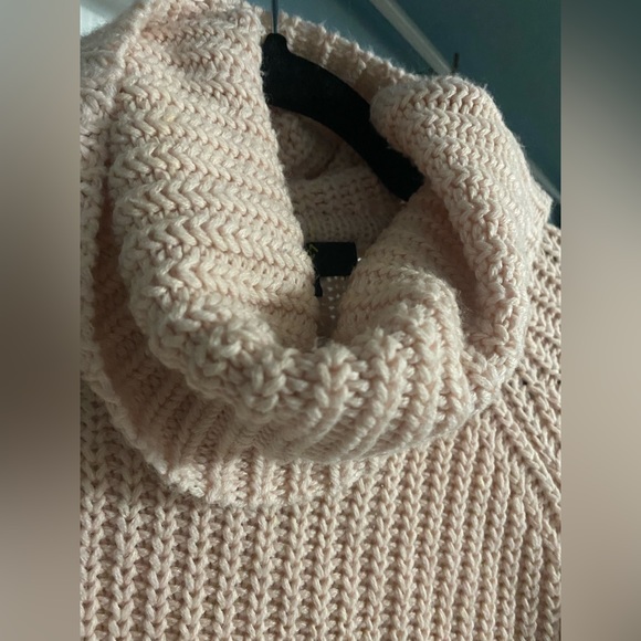 Pink Sweater - Picture 2 of 2